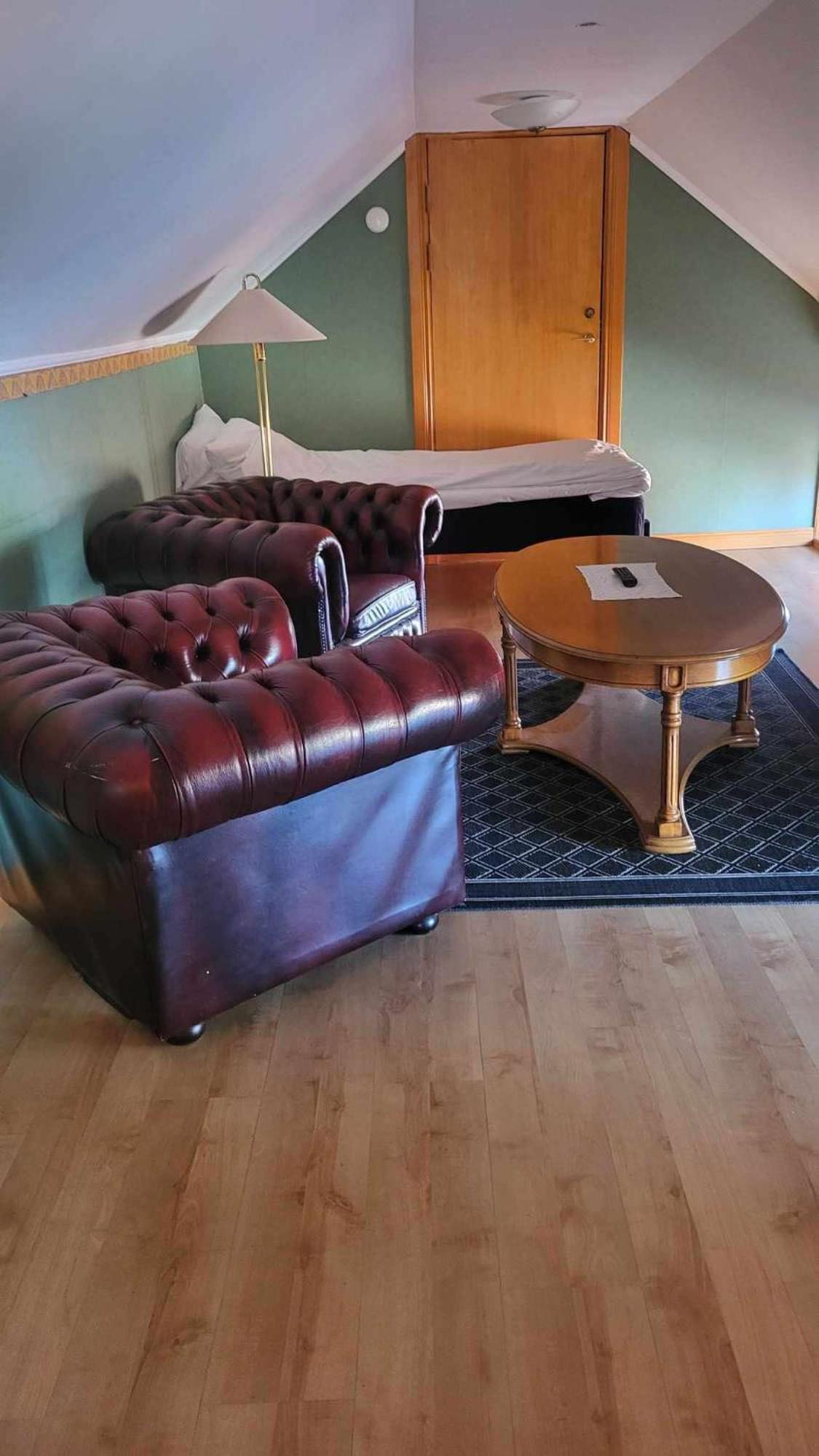 Hotell Mikaelsgarden Vårgårda Extérieur photo