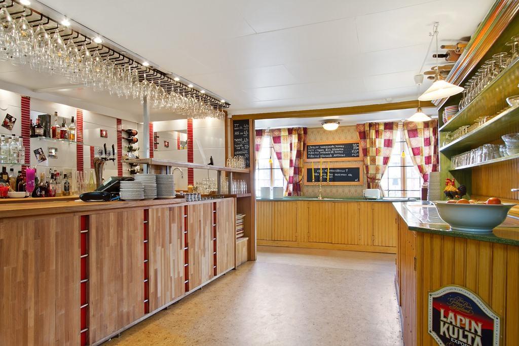 Hotell Mikaelsgarden Vårgårda Extérieur photo