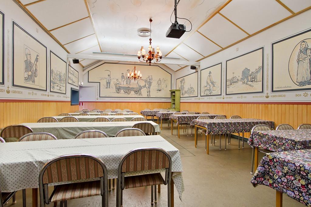 Hotell Mikaelsgarden Vårgårda Extérieur photo